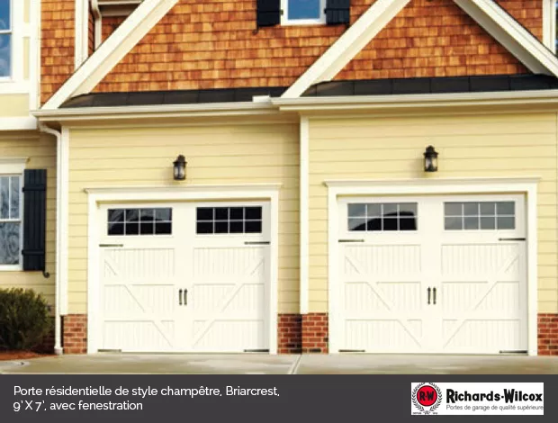 Porte de garage Richards-Wilcox - Porte résidentielle de style champêtre, Briarcrest, 9’ X 7’, avec fenestration